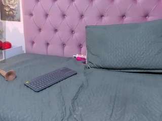 kendall-star1 webcam model stream image