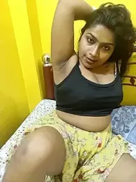 Naughty-Chaaya webcam model stream image