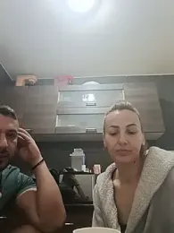 Aly-john1985 webcam model stream image