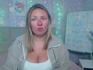 Sally Verda webcam model stream image