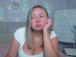Sally Verda webcam model stream image