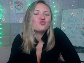 Sally Verda webcam model stream image