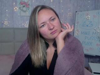 Sally Verda webcam model stream image