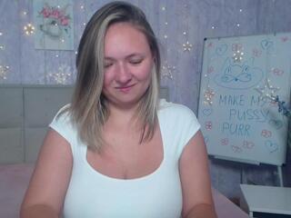 Sally Verda webcam model stream image