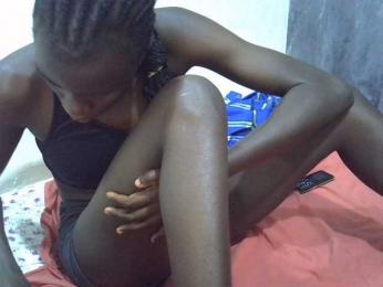 Nunu-30 webcam model stream image