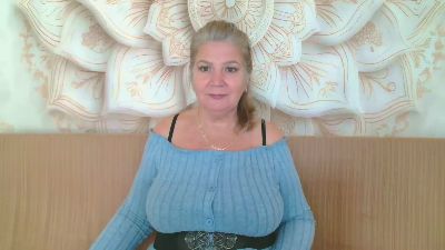 Adama4love webcam model stream image