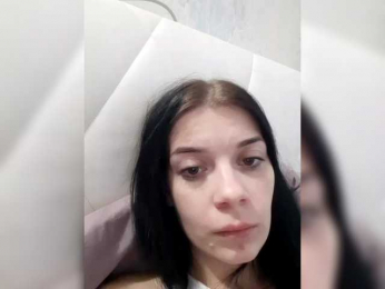Luna29a webcam model stream image