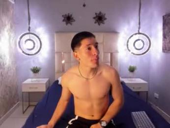 hunterheat_ webcam model stream image