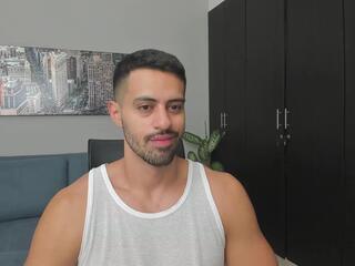 Thiago Driussi webcam model stream image