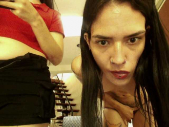 EmmaHerby1 webcam model stream image
