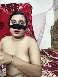 Priya_Thakur-india webcam model stream image