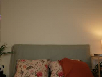 honeyyykate webcam model stream image