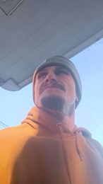 thaplug420 webcam model stream image