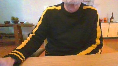 xbellerofont webcam model stream image