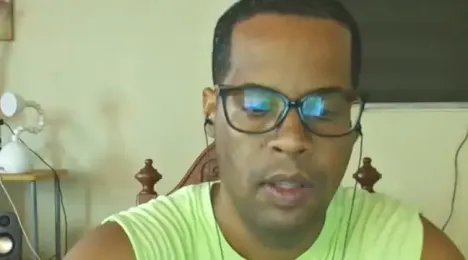 thesugar32 webcam model stream image