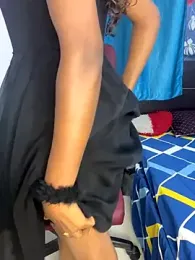 Indian-Squirt webcam model stream image