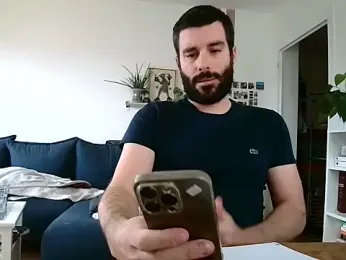 Simon-tem webcam model stream image