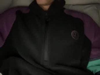 yungbull06 webcam model stream image