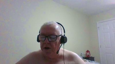 BareWaves webcam model stream image