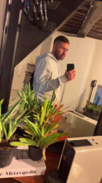 Matteoyves webcam model stream image