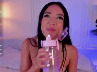 dafnne-hills webcam model stream image