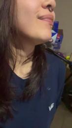 ludd_o webcam cam4 model stream image