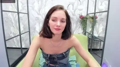 MirandaGlow webcam model stream image