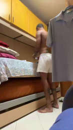BulgeFeet webcam model stream image