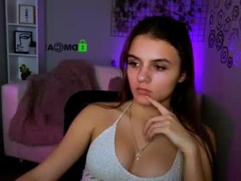 zaina_kiss webcam model stream image