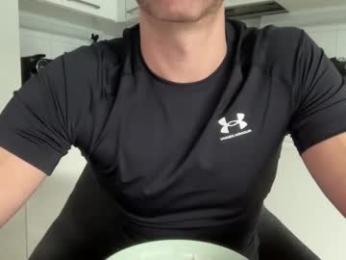 guyfromfinland1981 webcam model stream image