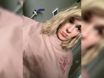 Kinesha webcam model stream image