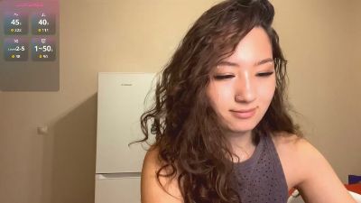 SuzannLertora webcam model stream image