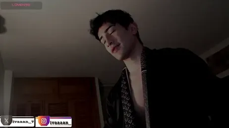 ivaaaan_ webcam model stream image