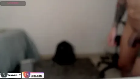 ivaaaan_ webcam model stream image