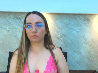 Ashlley Bennet webcam model stream image