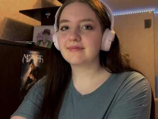 elvinacoyner webcam model stream image