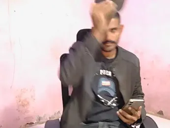 HotXKrish webcam model stream image