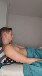 cr7caccin webcam model stream image