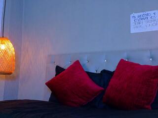 Thaiel Foster webcam model stream image