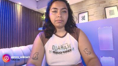 AuroraWillow webcam model stream image