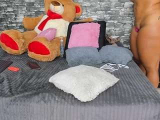 heidywills webcam model stream image