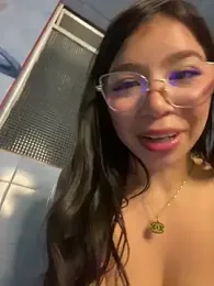 Maddy_Piink webcam model stream image