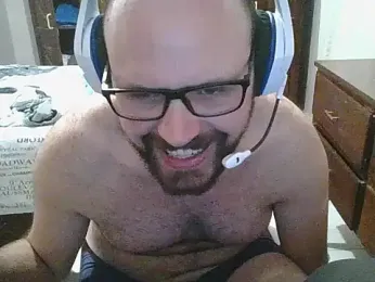 SuyNey webcam model stream image