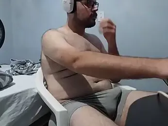 SuyNey webcam model stream image