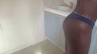 Jolie200 webcam model stream image