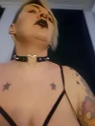 PinkTheHawk webcam model stream image