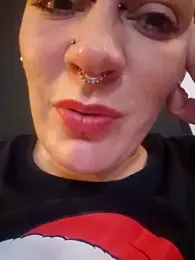 PinkTheHawk webcam model stream image