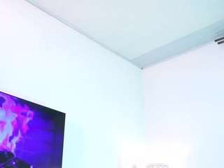 lara-giraldo webcam model stream image