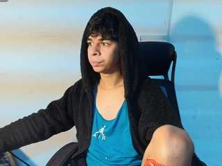 cris-slytherin webcam camsoda model stream image