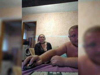 AliciaandTomas webcam model stream image